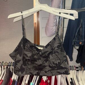 Universal Thread Black and Gray Tank Top